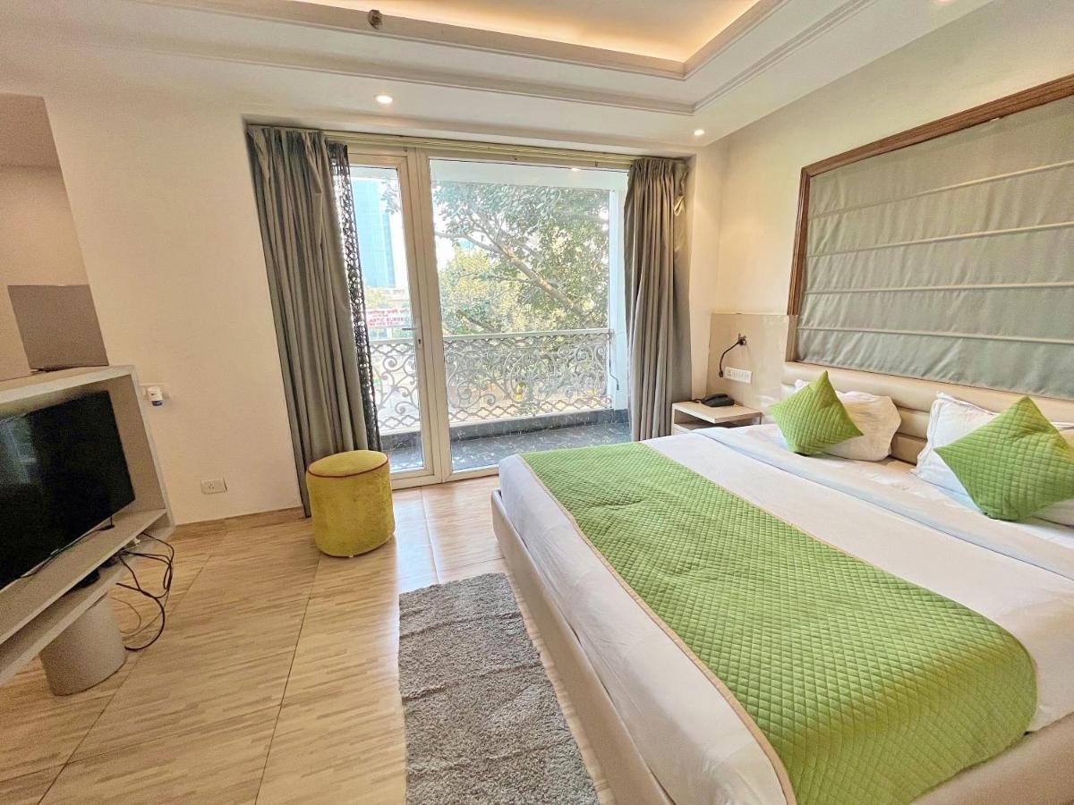Homestay Red Rose - With Kitchenette New Delhi