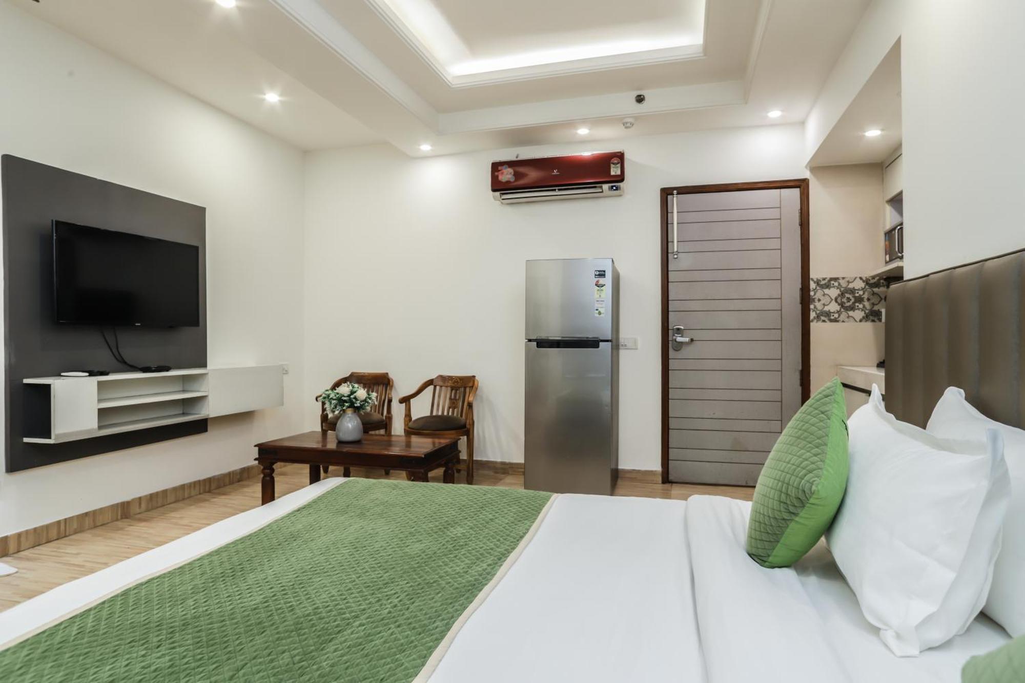 Red Rose - With Kitchenette New Delhi