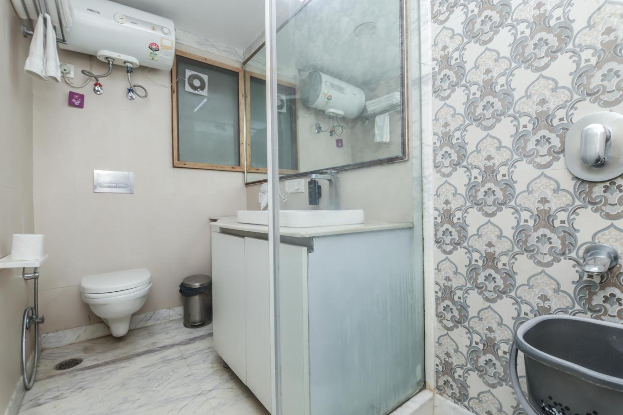 Séjour chez l'habitant Red Rose - With Kitchenette *